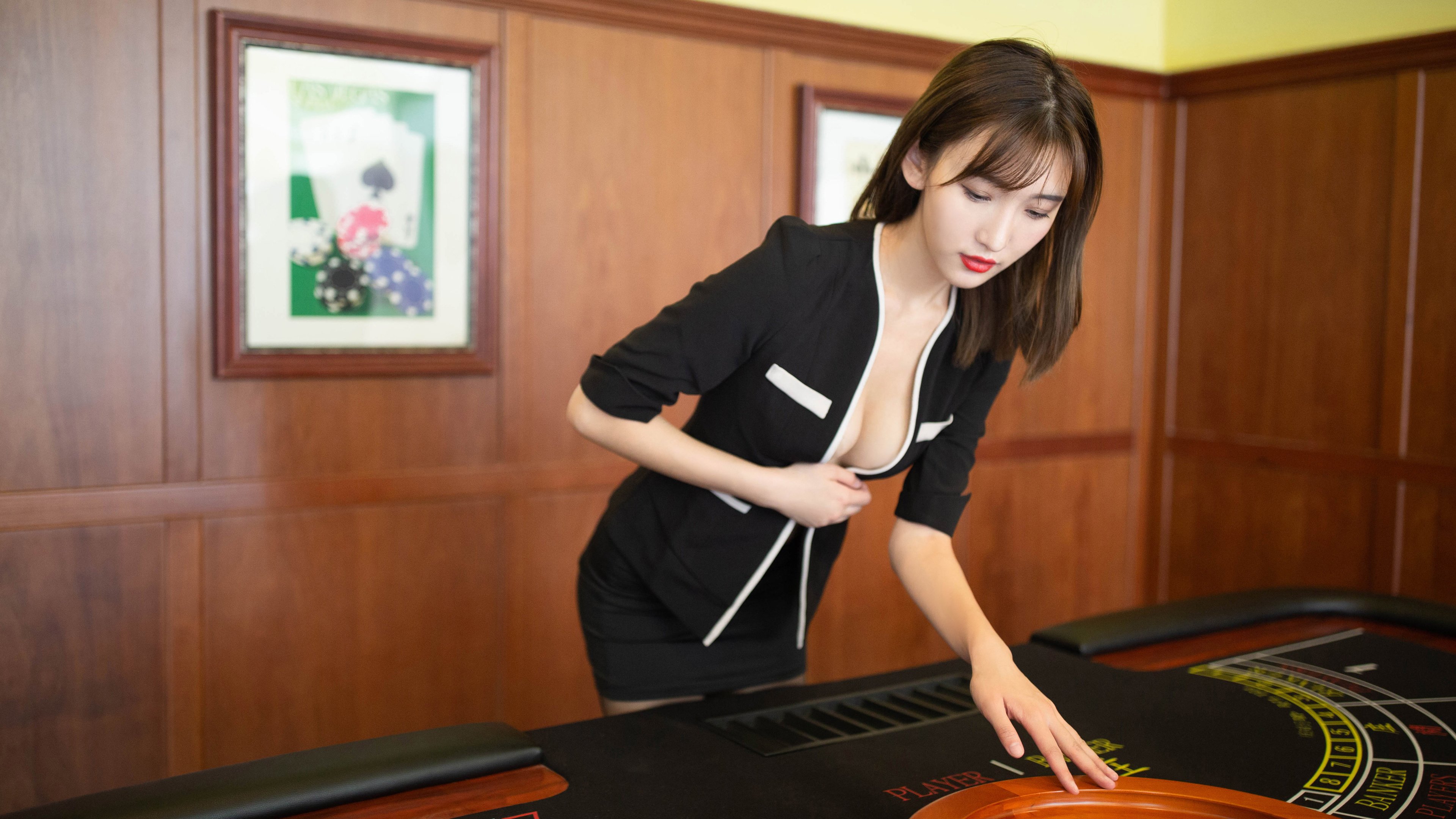 世界举重女子组:力量与技术并举夺目,世界女子举重比赛视频
